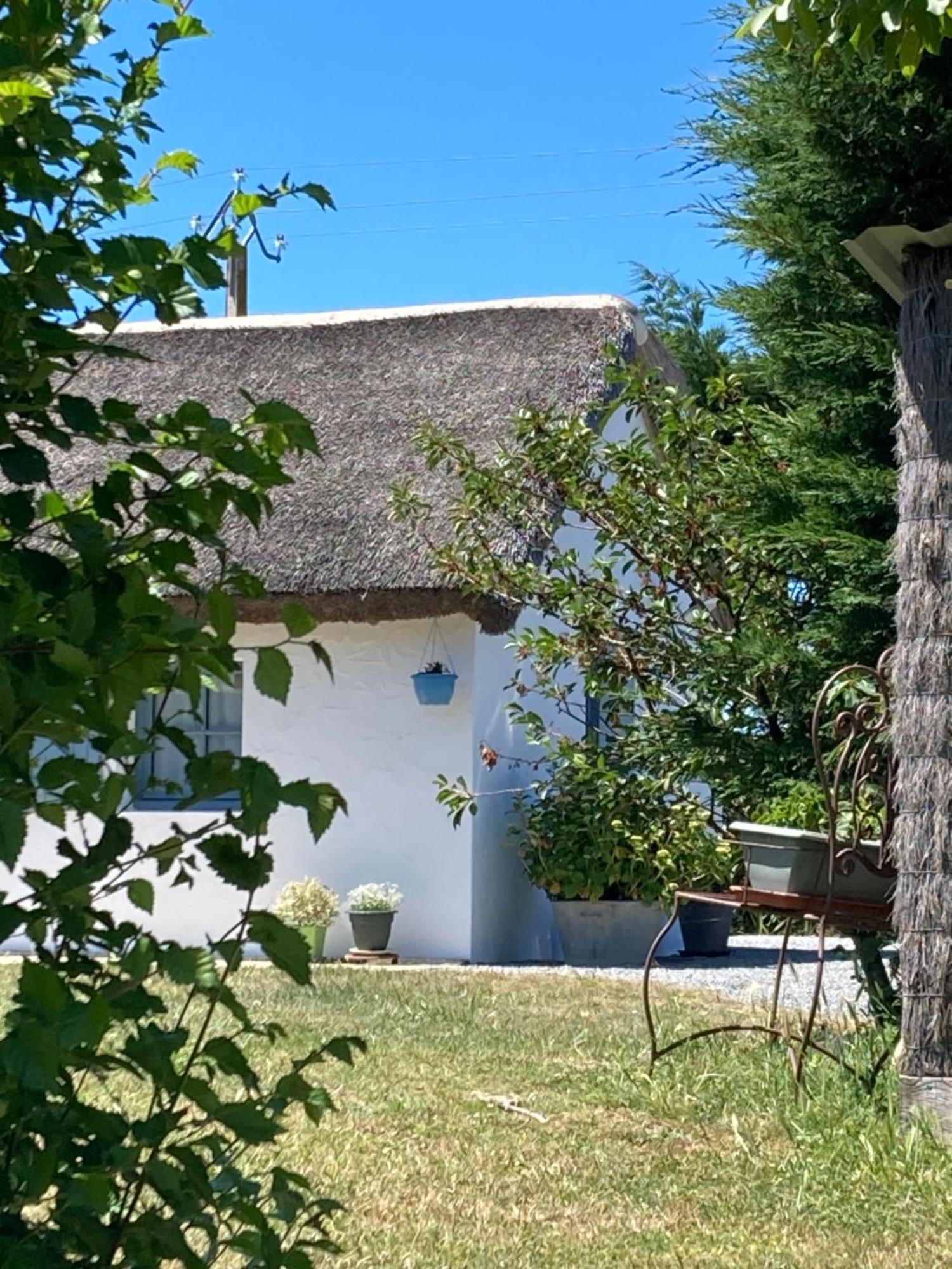 Les Pensions Du Joslin Bouin  Exterior foto